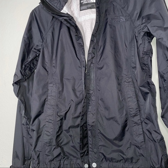 The North Face Venture 2 Jacket Black - Picture 5 of 13